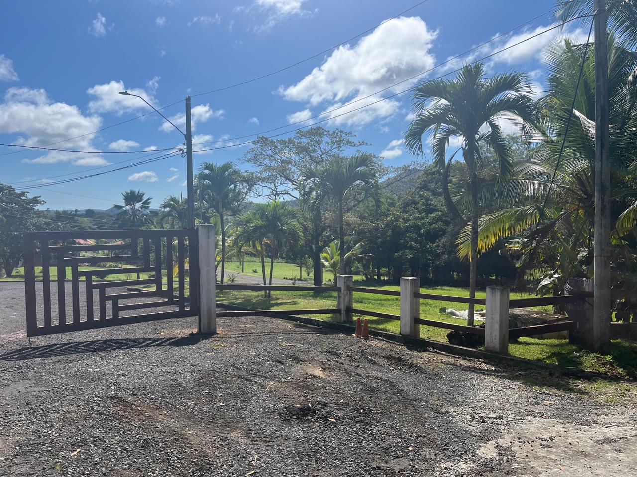 VENTA DE TERRENO - Residencial Las Palmas